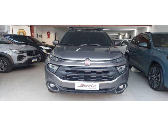 FIAT TORO 1.8 16V EVO FLEX FREEDOM AT6 FIAT TORO 1.8 16V EVO FLEX FREEDOM AT6